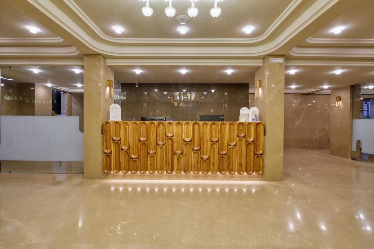 Artilla Inn Ahmadabad Zewnętrze zdjęcie