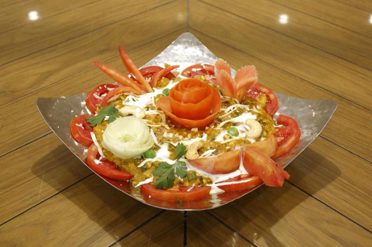 Artilla Inn Ahmadabad Zewnętrze zdjęcie
